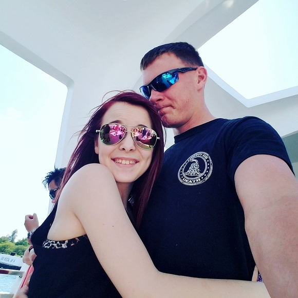 Meet your Posher, Cheyenne - Picture 1 of 1